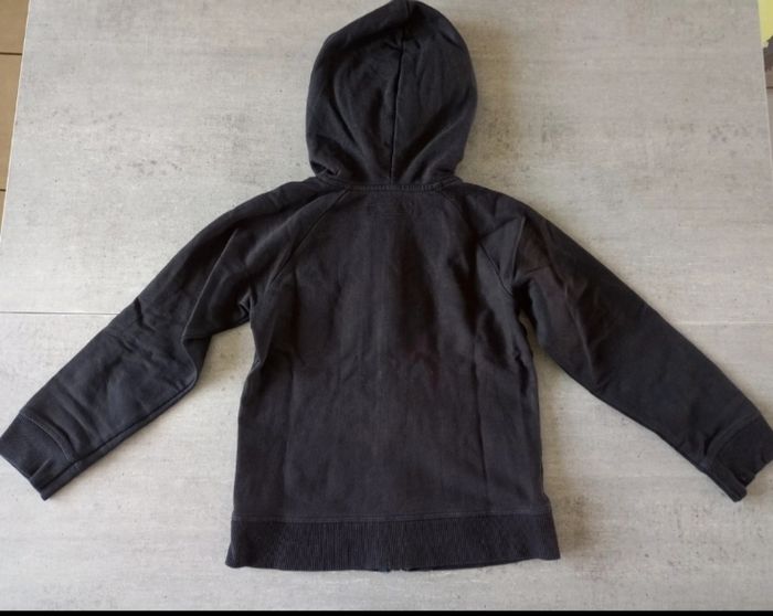Sweat zippé à capuche 8 ans - photo numéro 7