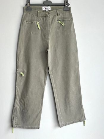 Pantacourt vert clair femme Armand Thiery en taille 36