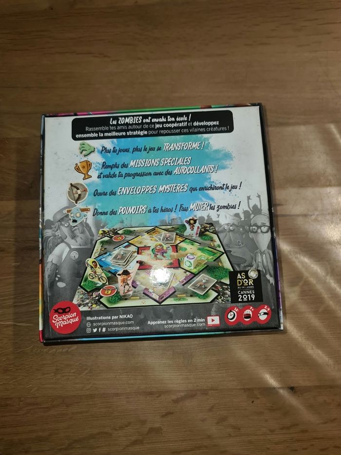 Proche du neuf jeu de société Zombie Kidz des éditions Scorpion Masqué - photo numéro 4