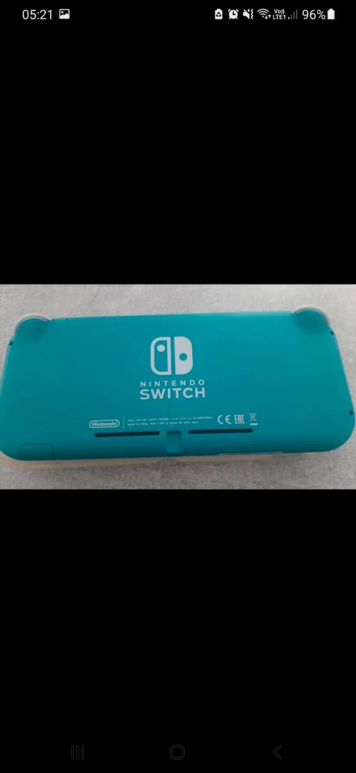 Switch lite - photo numéro 2