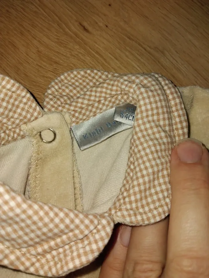 5 pyjamas  velours 1 mois - photo numéro 14
