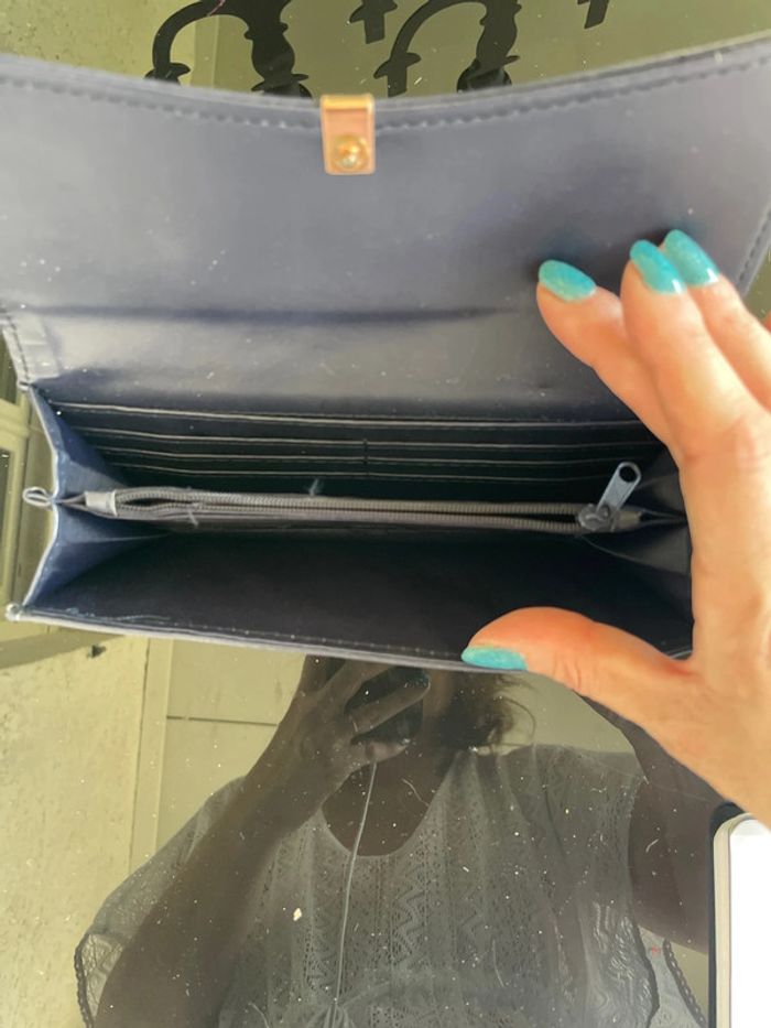 Portefeuille bleu - photo numéro 4