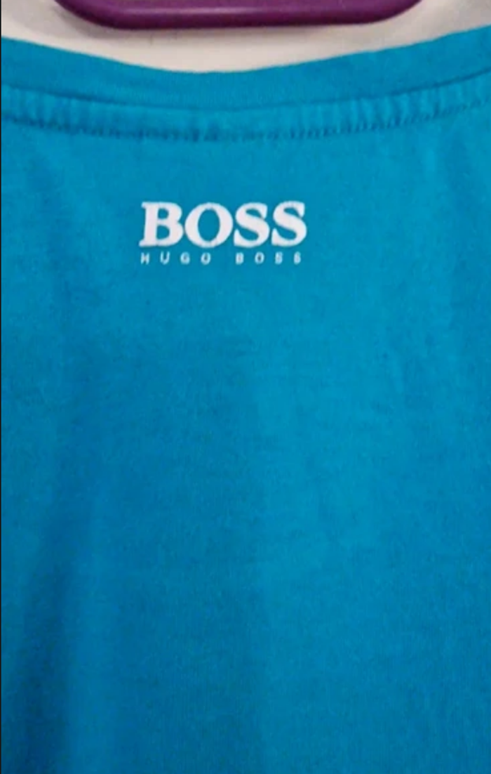 T-shirt Hugo Boss bleu turquoise – Taille S – Très bon état - photo numéro 5