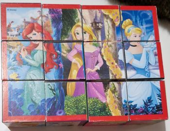 Puzzles cubes Disney Princess - 12 pièces