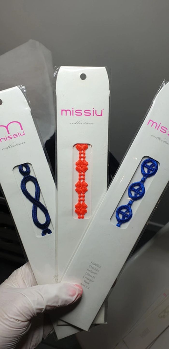 Lot 6 bracelets tendances en tissu neuf - photo numéro 3