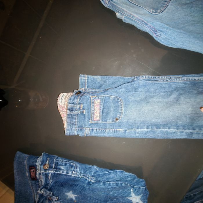 3 jeans 8 ans - photo numéro 3