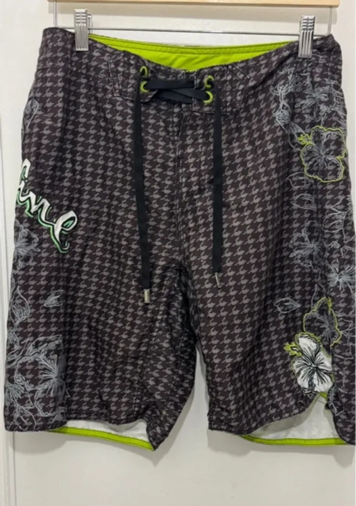 Short ripcurl - photo numéro 2