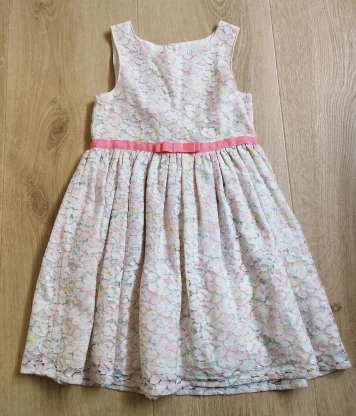 Robe dentelle doublée sans manches fille multicolore pastel taille 4/5 ans Primark