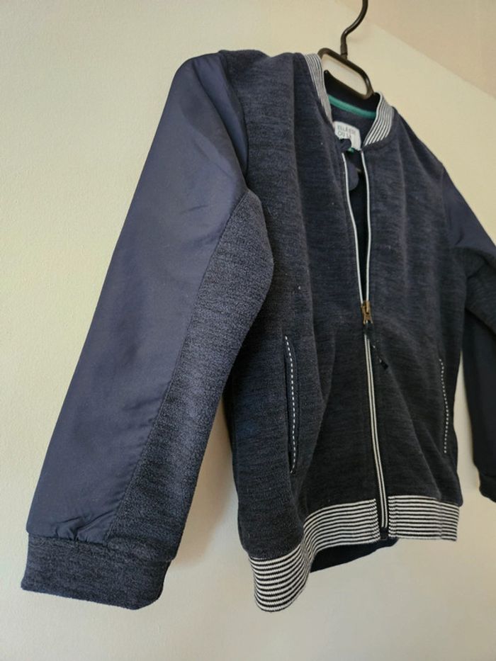 Veste zipee  8A - photo numéro 3