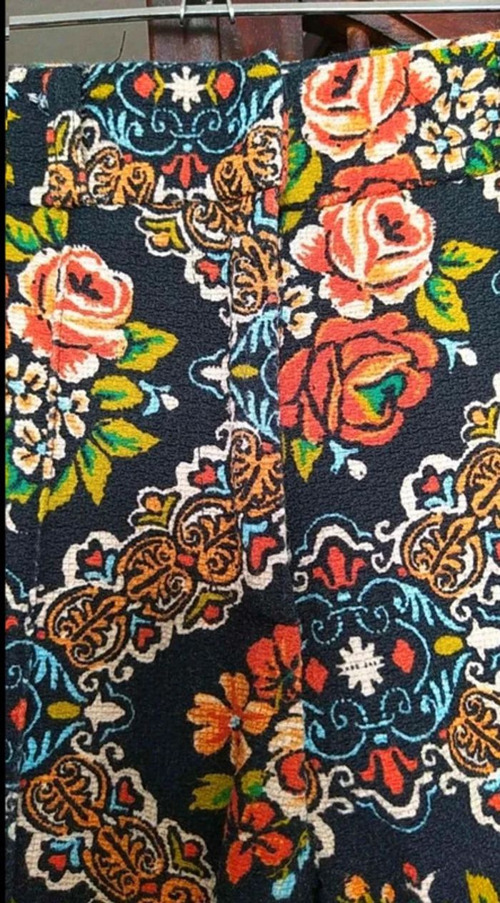 Pantalon  baroque  34 - photo numéro 3