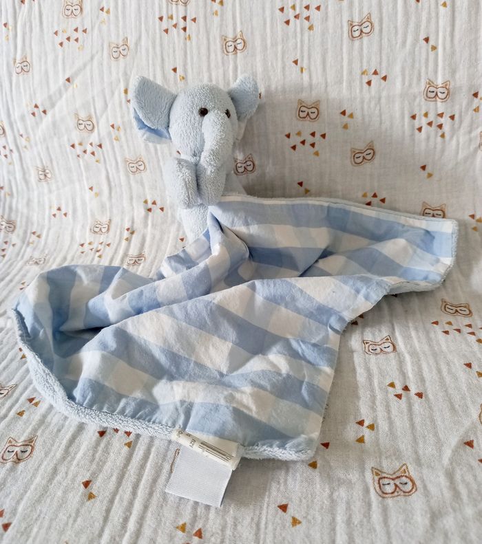 Doudou éléphant Textura