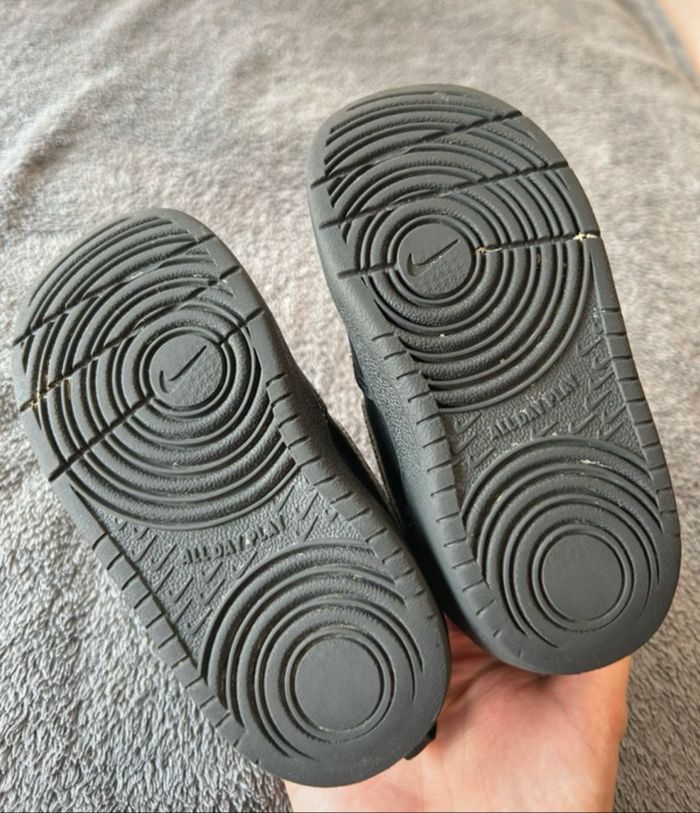 Baskets noir Nike - photo numéro 7