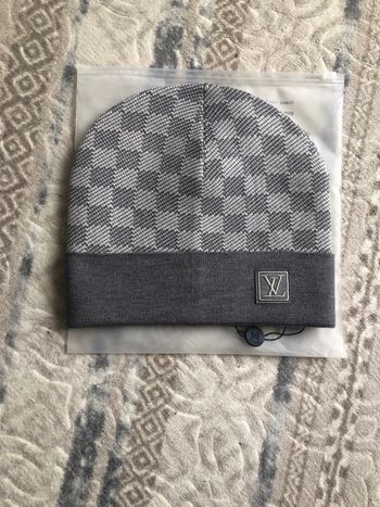 Bonnet Lv