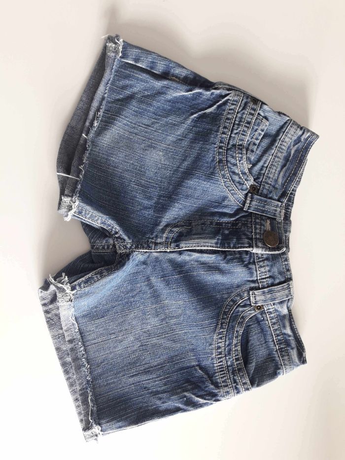 Short 6 ans - photo numéro 2