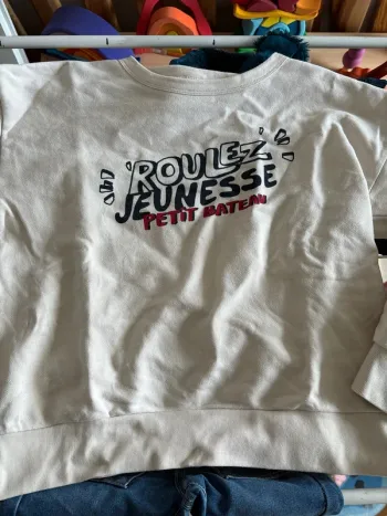 Pull petit bateau