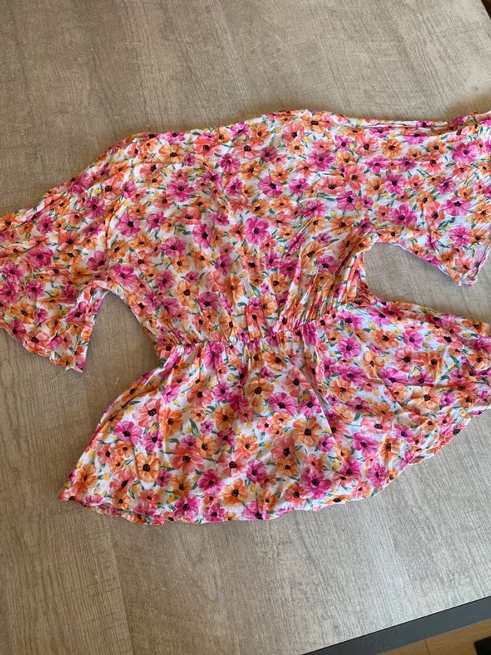 Blouse fleurie manches papillon – taille S femme - photo numéro 4
