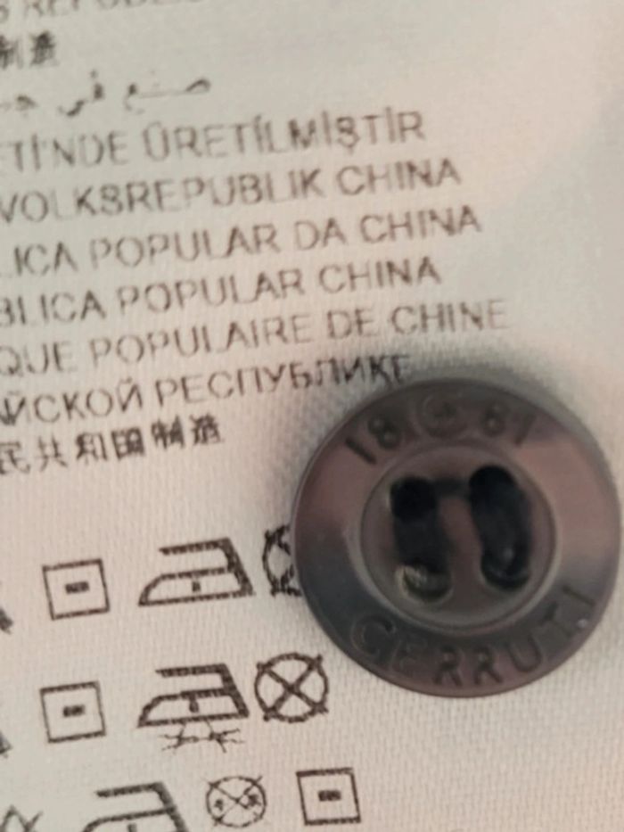 Polo Cerruti Taille M - photo numéro 6
