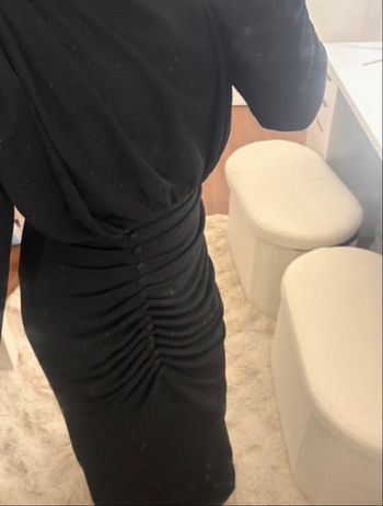 Robe noir à paillete noir 