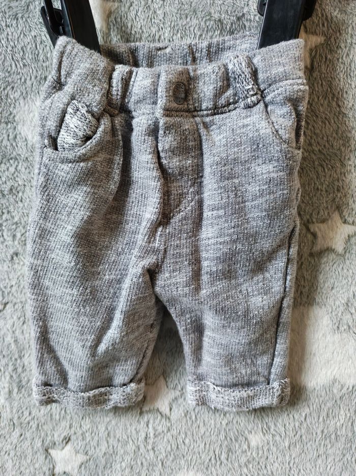 Lot pantalon 6 mois - photo numéro 6