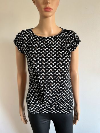 Blouse imprimée à manches courtes LolaLiza taille 36 jamais portée