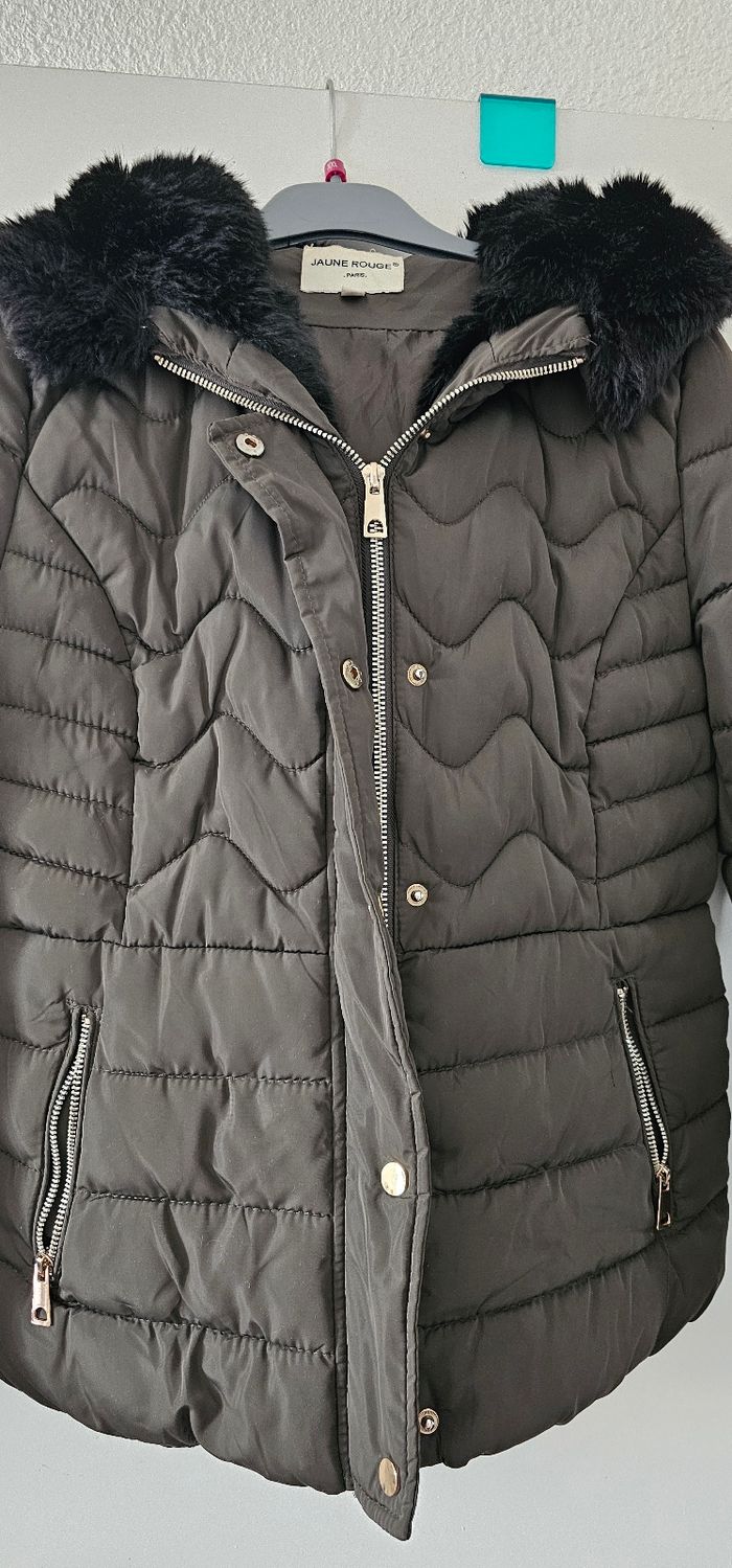 Parka  marron capuche fausse fourrure douce Jaune Rouge M .38 - photo numéro 2