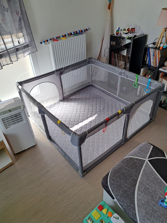 Parc pour enfant 150x150 avec matelas intégré - photo numéro 6