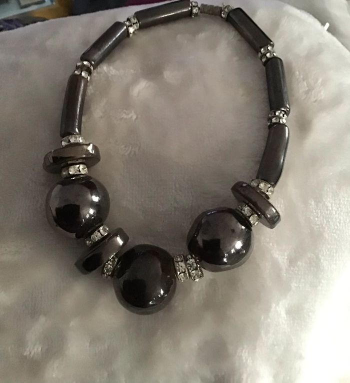 Beau ras de cou vintage