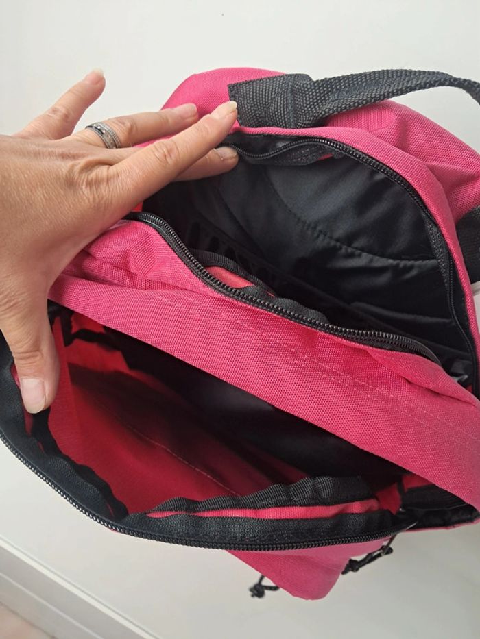 Eastpack pas sac à dos scolaire triple ouverture + 2 trousses neuf - photo numéro 9