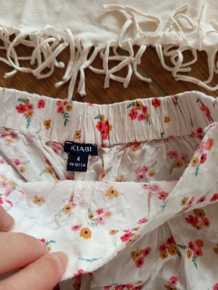 Ensemble 4 ans : short liberty + 2 top - photo numéro 4