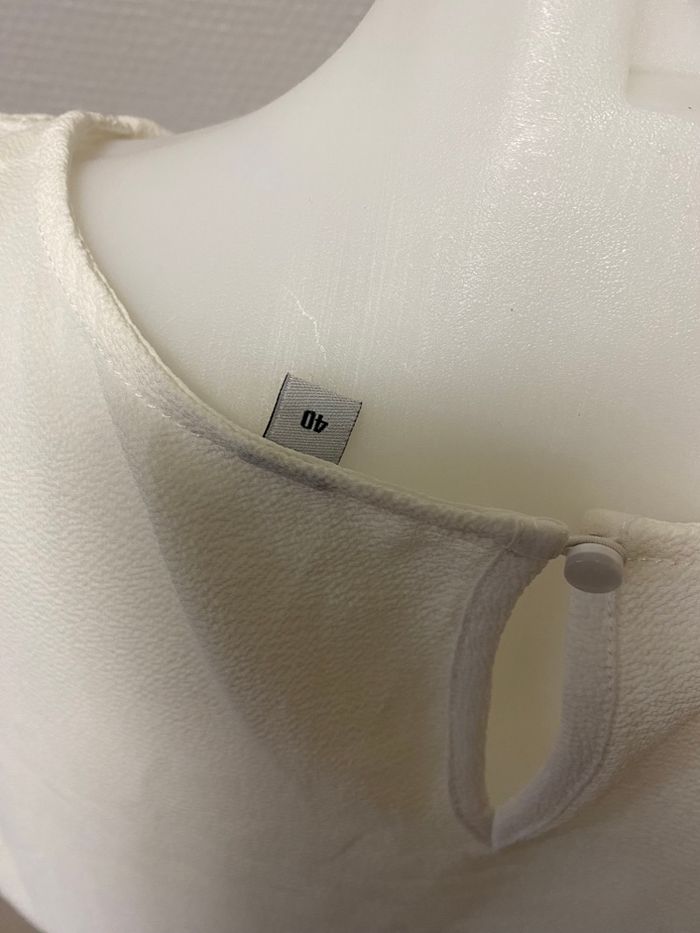 Haut blanc avec manches ouvertes - photo numéro 3