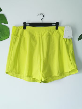 Short de training vert anis Nike Taille XL