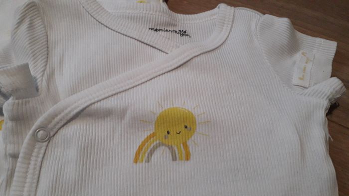 Lot de 2 bodies manches courtes - 1 mois - photo numéro 2