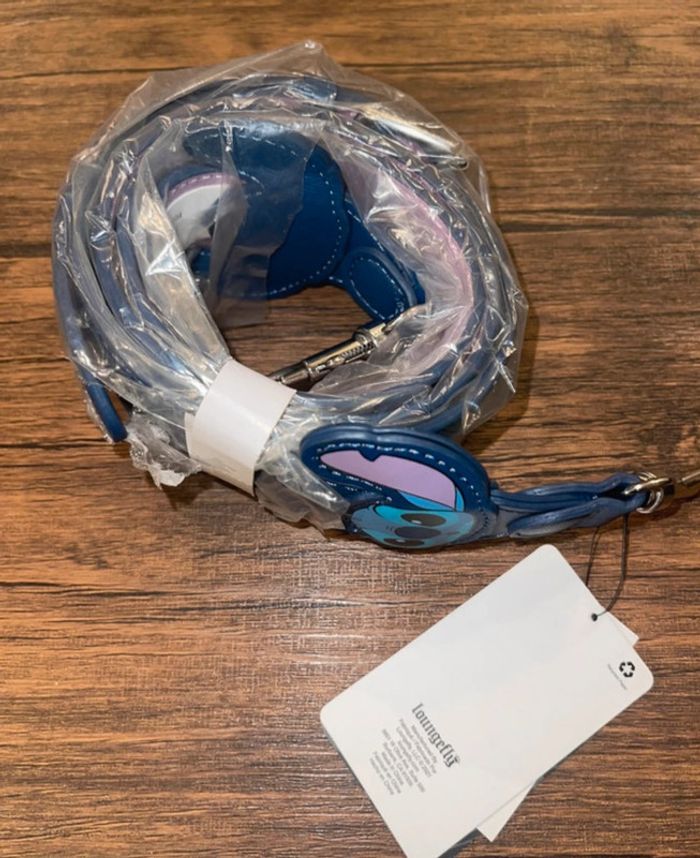 Loungefly Disney bandoulière Stitch - photo numéro 6
