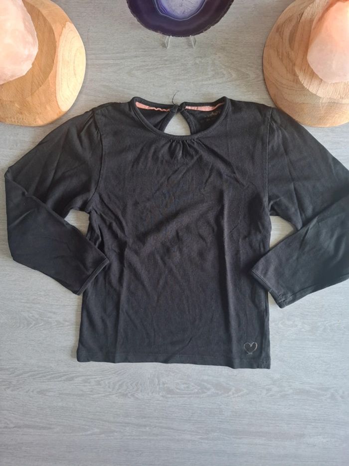 T-shirt noir à manche longue 5 ans - photo numéro 2