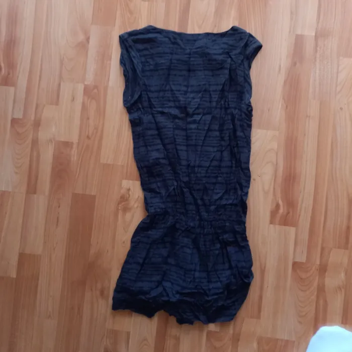Robe courte kiabi xs /14 ans - photo numéro 4