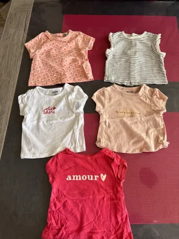 Lot tee-shirts 1mois
