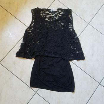 Tee-shirt dentelle T.S