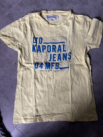 TEE shirt 8 ans 