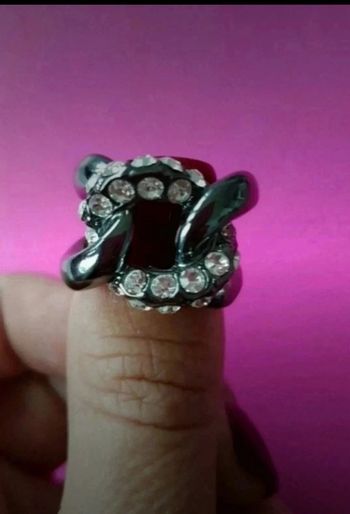 Bague avec strass