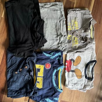 Lot tee-shirts manches longues 18 mois