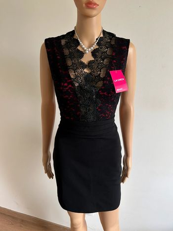 Robe noire et rouge neuve sans manches Miss One taille L (taille petit)
