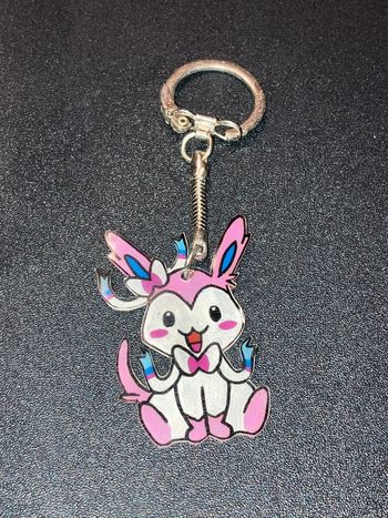 Porte clés Keychain Pokémon - Nymphali / Sylveon