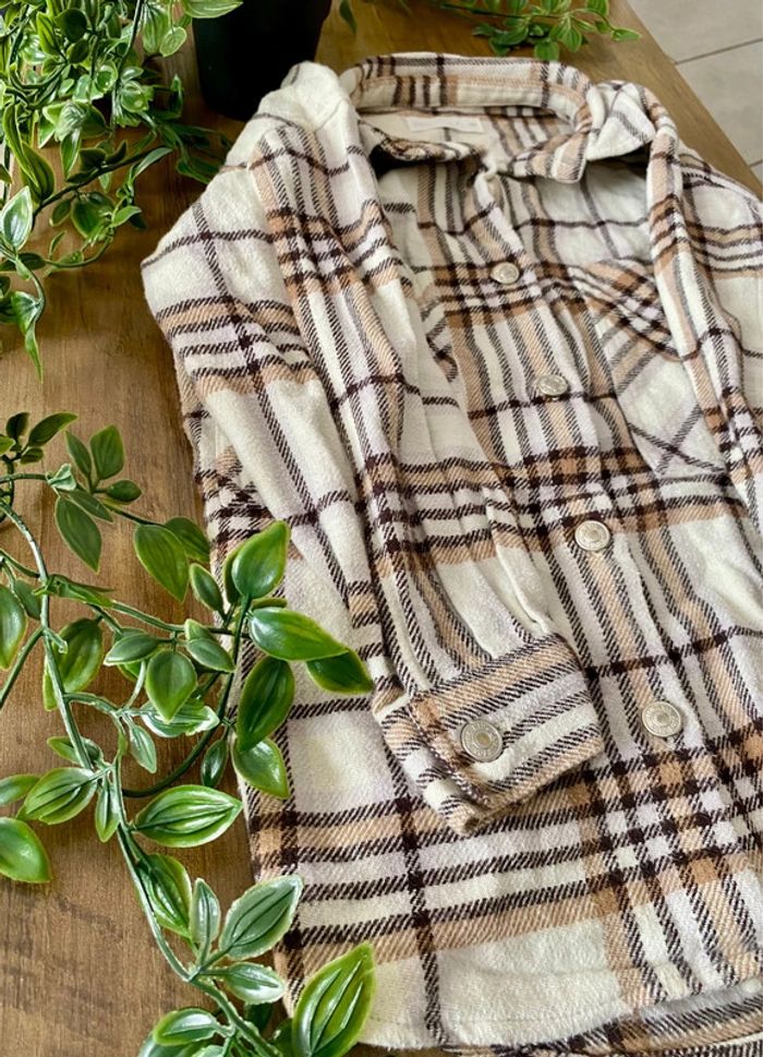 Sur chemise/chemise fille Zara taille 7 ans - photo numéro 2