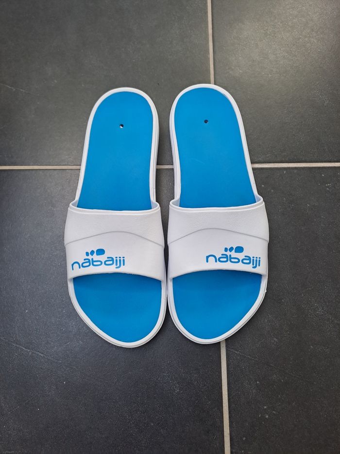 Sandales piscine Taille 44/45 - photo numéro 2