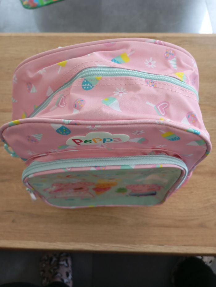 Sac Peppa pig neuf - photo numéro 3