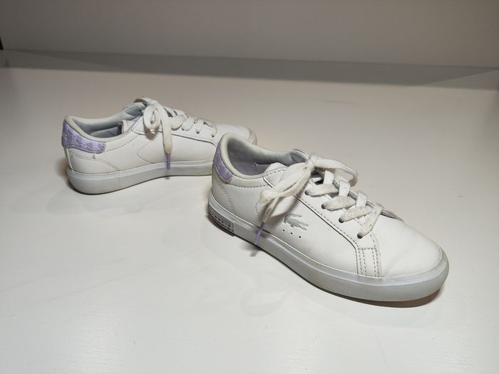 Lacoste Powercourt Signature Enfant Fille Violet Lila Taille 29