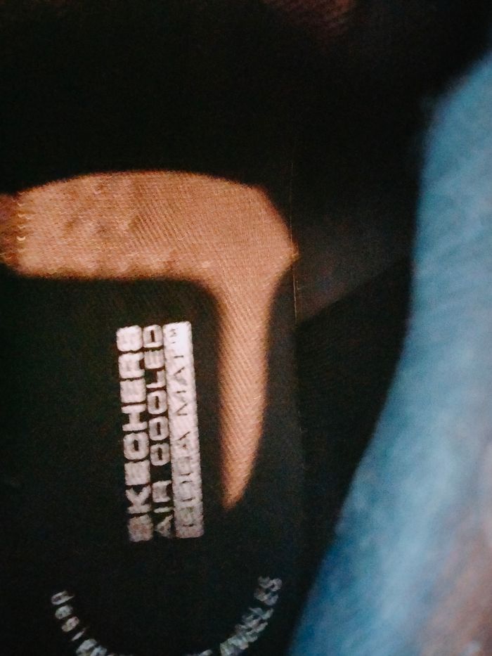 Baskets sketchers taille 42 - photo numéro 4