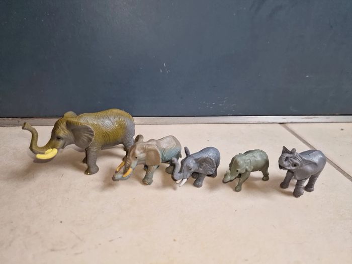Figurines éléphants