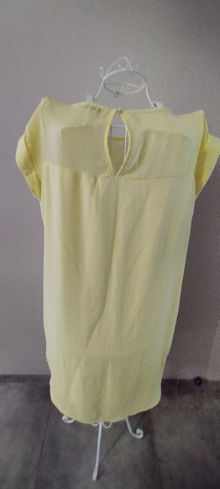 Robe  jaune - photo numéro 3