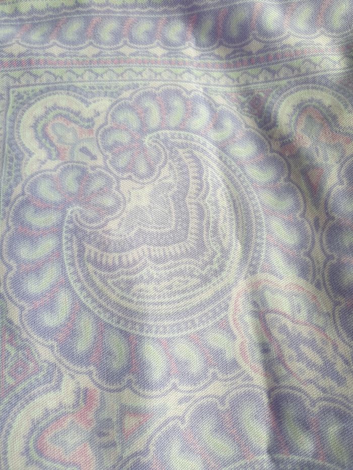 Grand foulard carré vintage - photo numéro 8